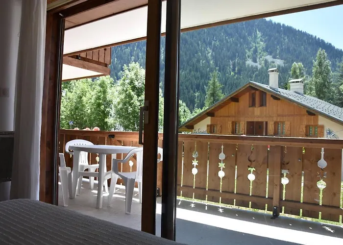 公寓 Chaleureux Pmr Avec Terrasse Sud, Parking, Pres De Champagny-en-vanoise - Fr-1-464-80 *