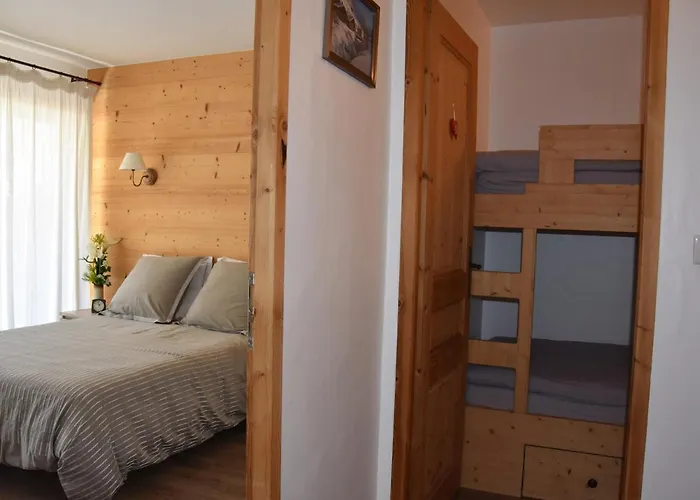 Chaleureux Pmr Avec Terrasse Sud, Parking, Pres De Champagny-en-vanoise - Fr-1-464-80